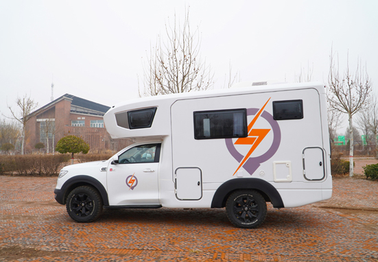 自動檔、四驅房車，可落京牌，這款點贊