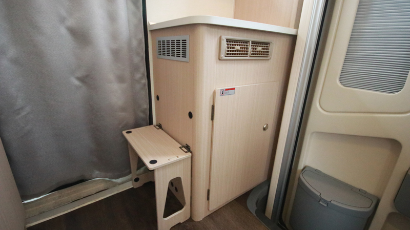 房車小處見細(xì)節(jié)，這樣豈不是更方便