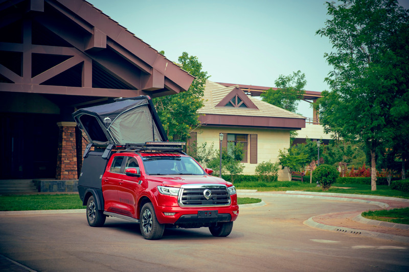 開著二炮去宿營什么感受？