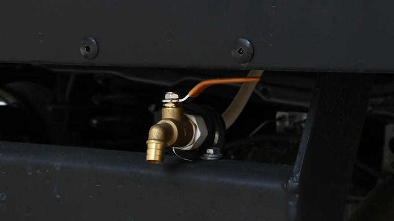 一款多用途的車(chē)——二炮