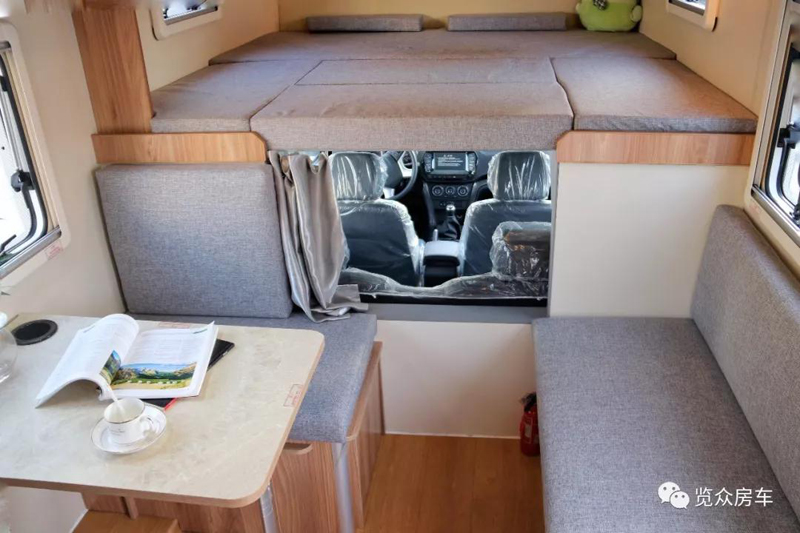 買房車為什么買四驅(qū)房車？都有哪些款式可選