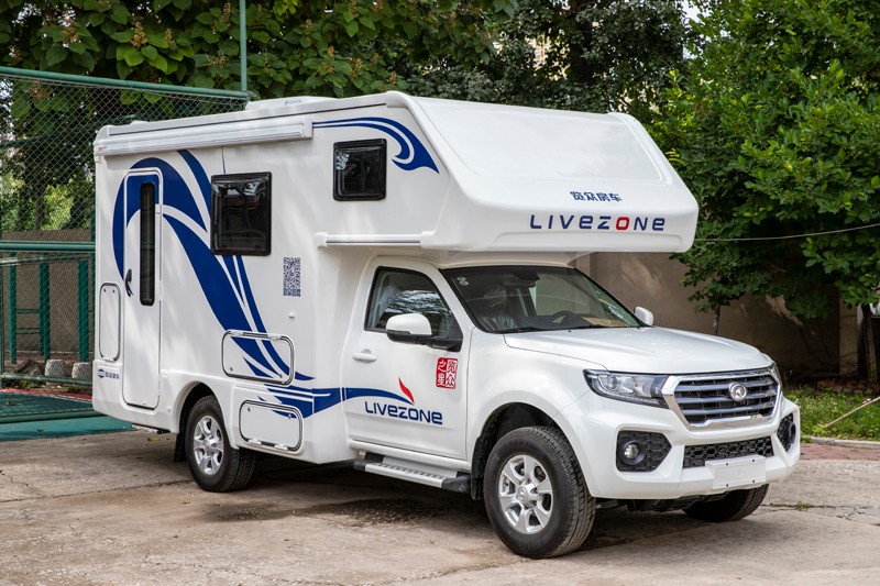 國六汽油四驅(qū)房車，還有兩張大床