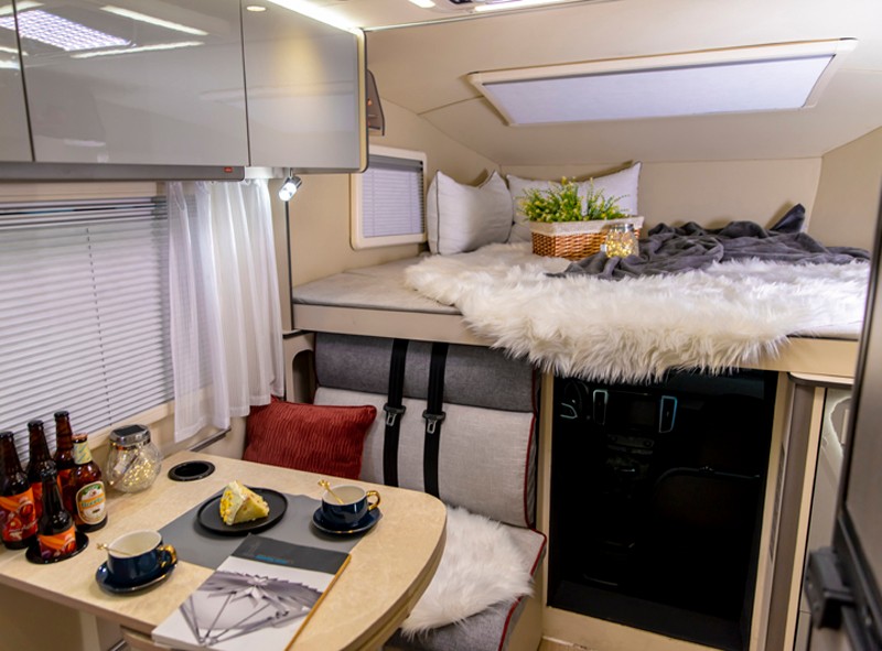 自動(dòng)檔四驅(qū)房車這款很可以 自動(dòng)檔四驅(qū)房車這款很可以