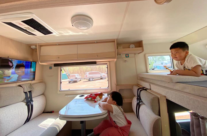 給孩子講故事，不如陪孩子造故事