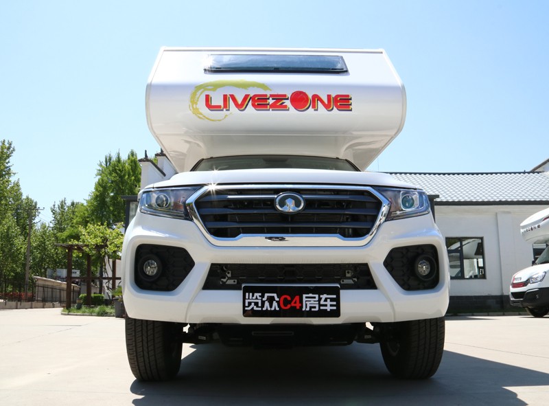 不懼荒野，不怕泥濘，四驅(qū)房車更給力