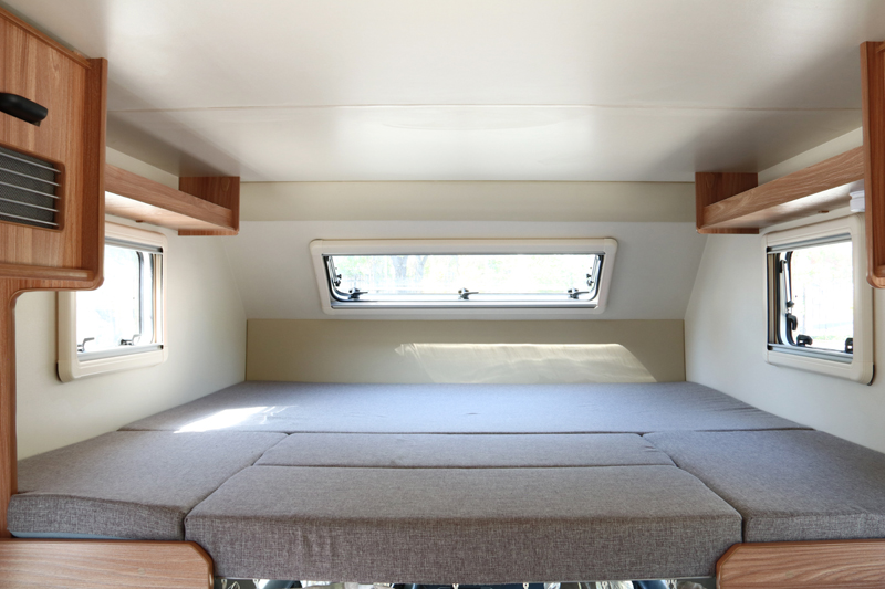 藍(lán)牌C本能開，30萬以內(nèi)的房車推薦