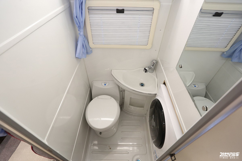 打響第二炮！搶先實拍體驗覽眾自由炮-B皮卡四驅(qū)房車