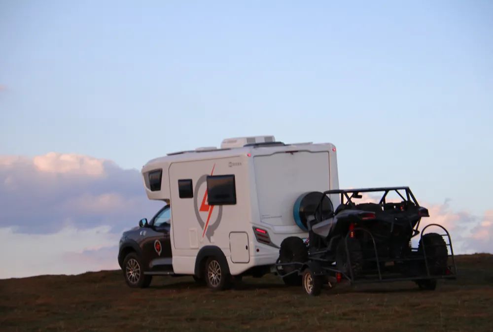 疫情之下，我們?yōu)槭裁催x擇房車出行？