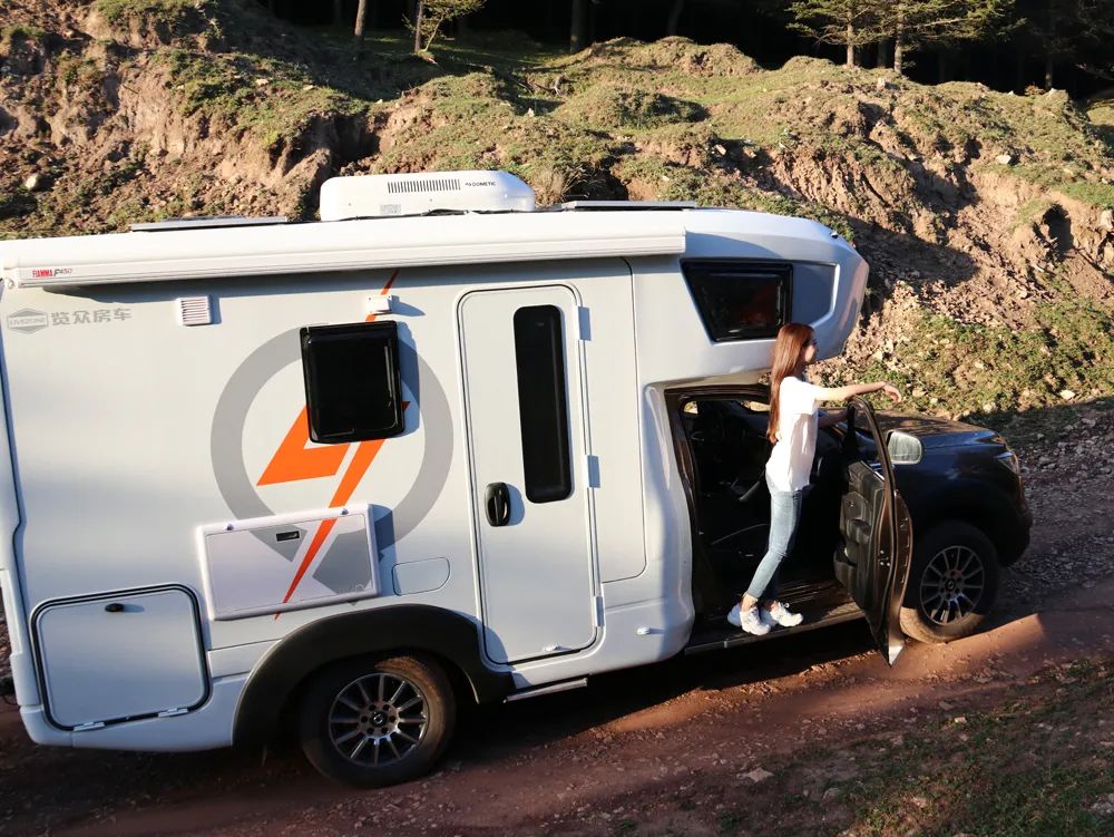 一輛多變的房車(chē)能帶來(lái)哪些意想不到的驚喜？