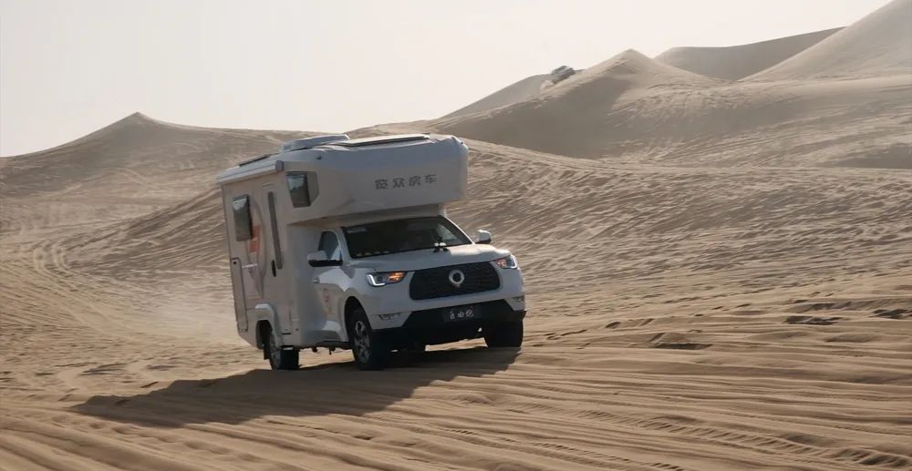 C6駕照即將到來(lái)！這款擁有牽引資質(zhì)的自行式房車千萬(wàn)別錯(cuò)過(guò)！