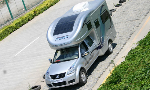 你沒看錯(cuò)，歡迎來到2012年的房車世界！