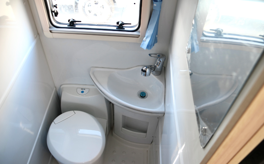 分時四驅(qū)、超大空間、一代經(jīng)典——風(fēng)駿C7！