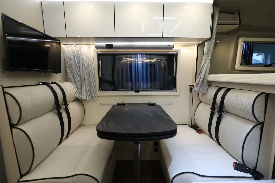 成年人不做選擇題，自由與安穩(wěn)我都要！