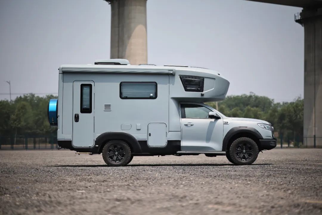 TOD智能四驅 全車越野套件，這是不是你理想的C型越野房車？