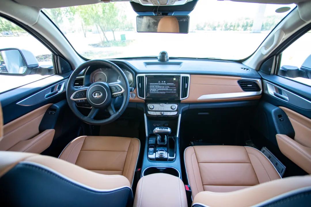 TOD智能四驅 全車越野套件，這是不是你理想的C型越野房車？