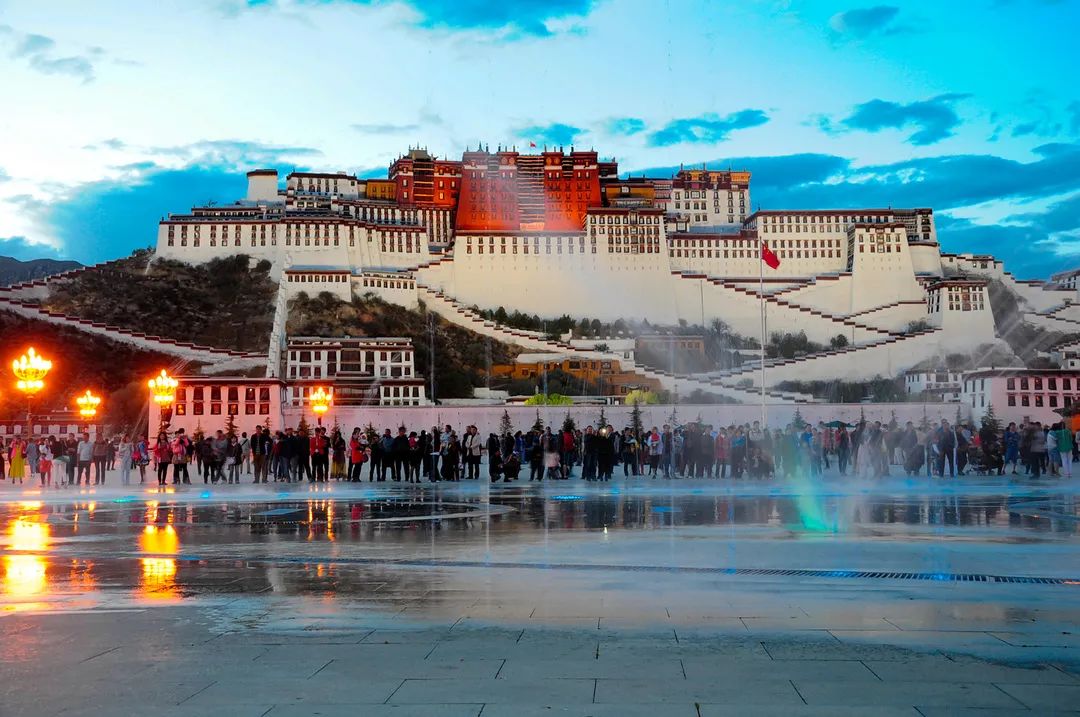 雪域西藏，此生必駕—— 自由炮護航！